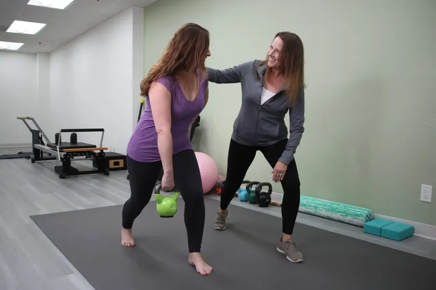 Kettlebell lunge — functional pelvic health training